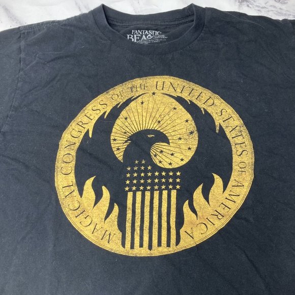 Fantastic Beasts and Where To Find Them T Shirt Womens Sz Large Magical Congress - Picture 2 of 4